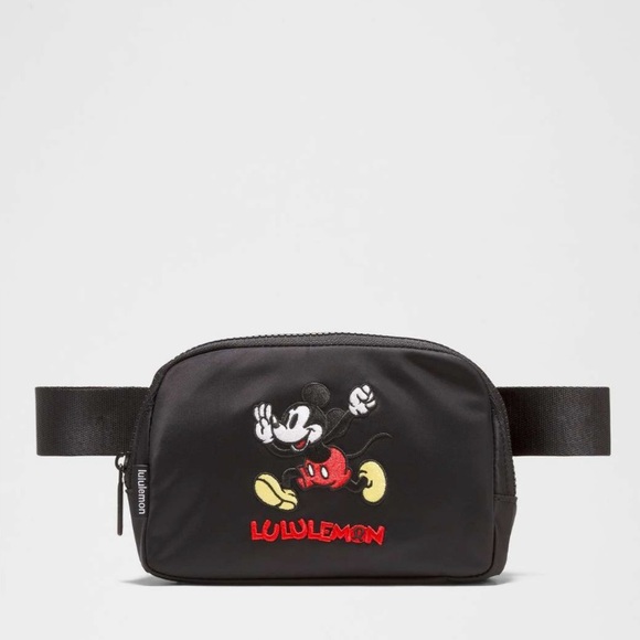 lululemon athletica Handbags - Disney x Lululemon *Everywhere Belt Bag 1L Mickey in Motion Graphic, Black